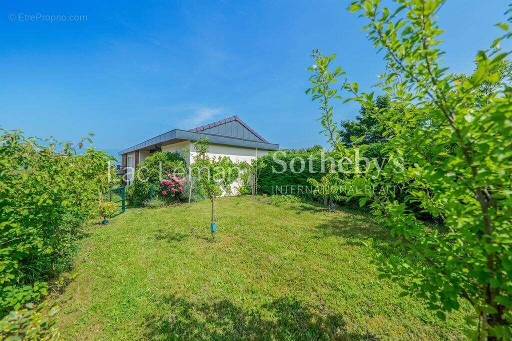 Elégante Villa Contemporaine vue lac - photo 10