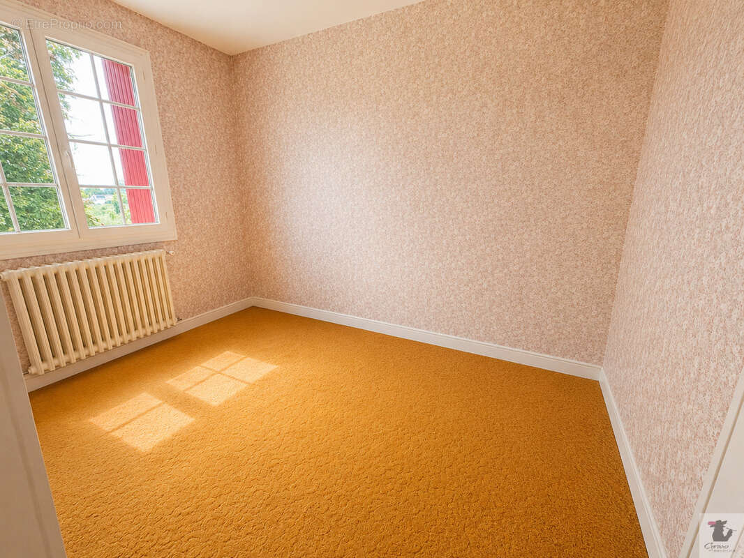 Maison traditionnelle 105.m2, avec dépendances sur parc arboré de 4780 m2 clos - photo 6