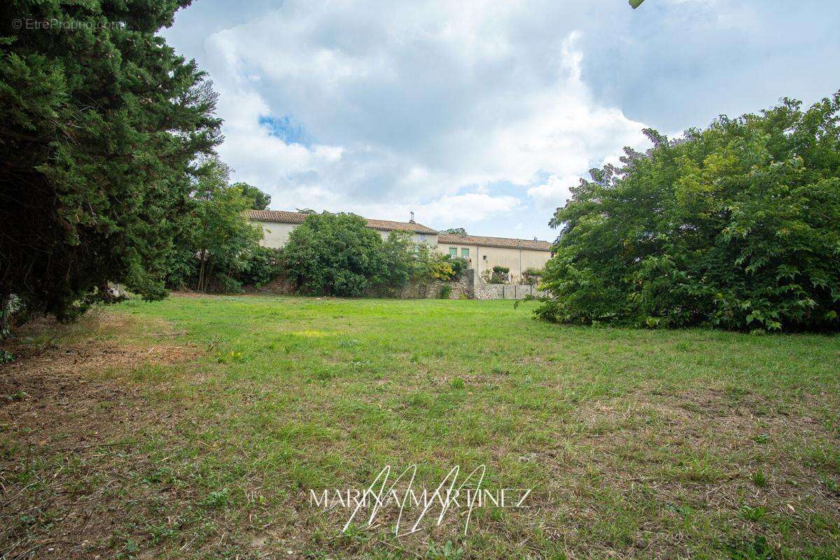 Terrain à CASTELNAUDARY