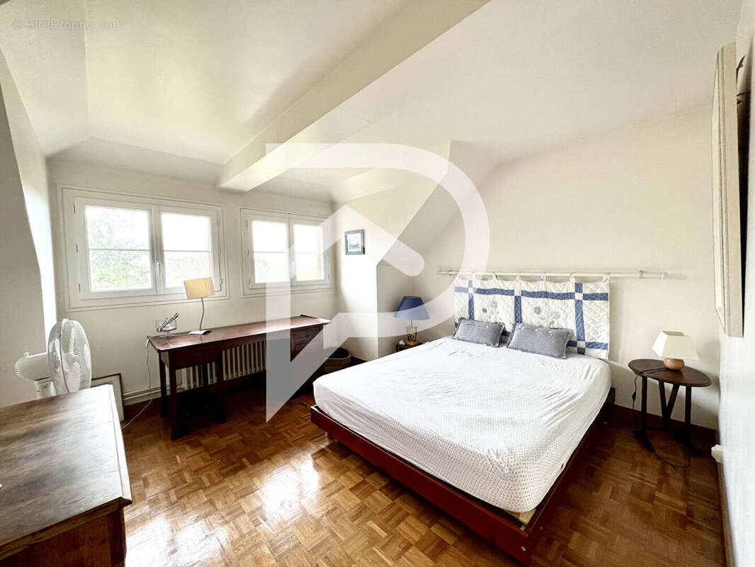 Maison à CHAMBON-LA-FORET