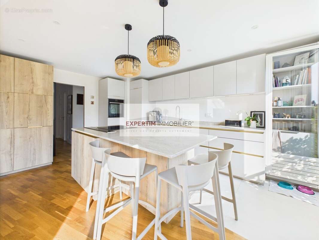 Appartement à LE CHESNAY