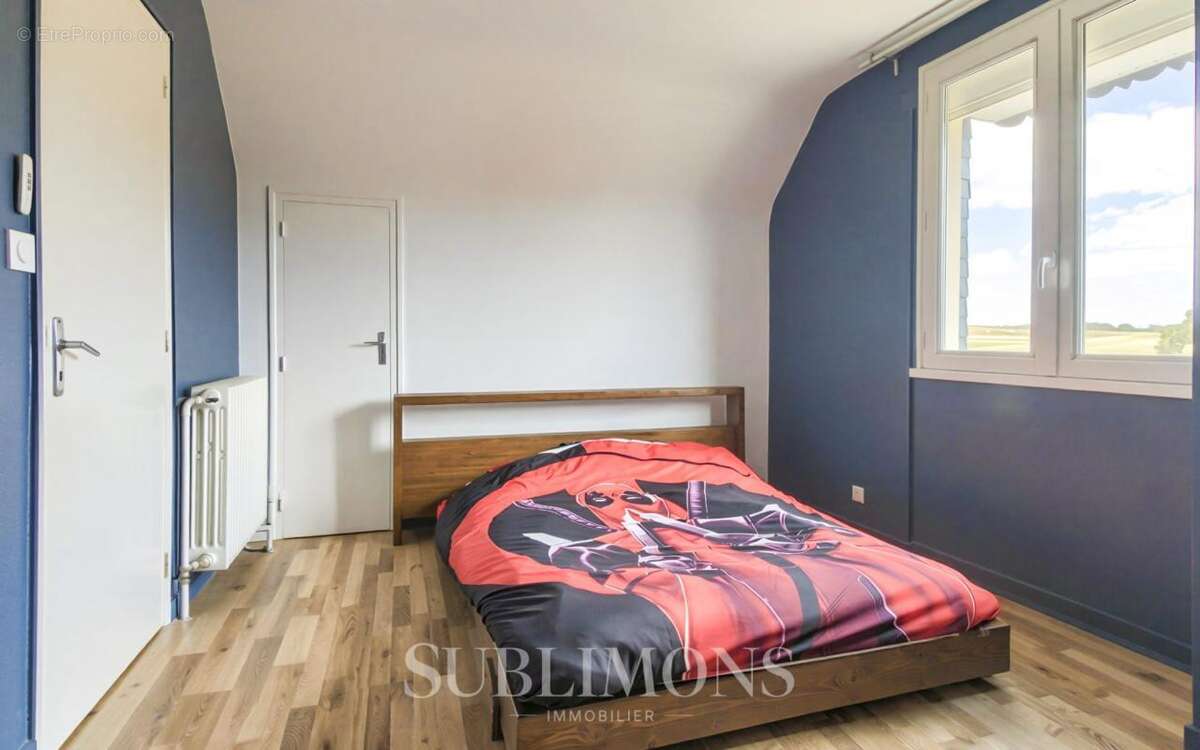 Maison traditionnelle sur sous-sol - photo 5