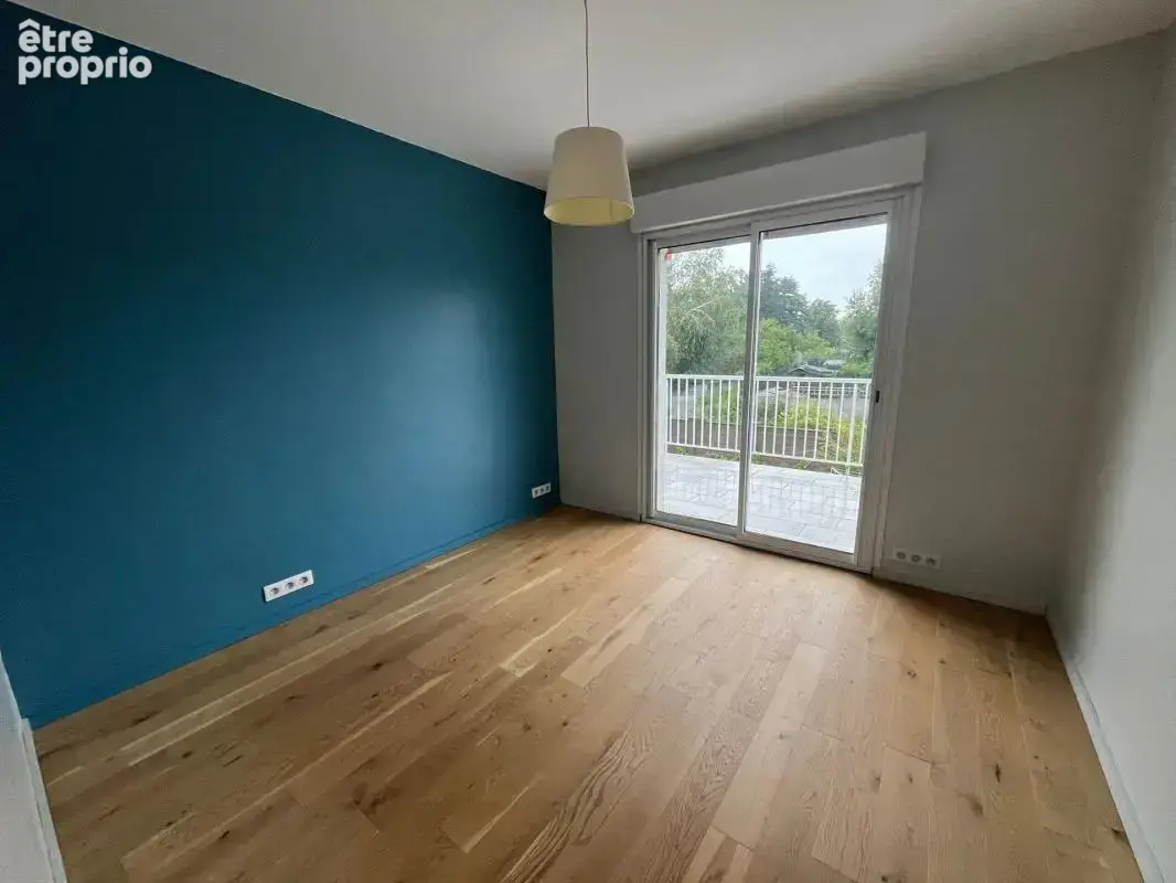  Superbe maison familiale de 156 m² – 3 chambres, jardin, 2 grands garages - photo 11