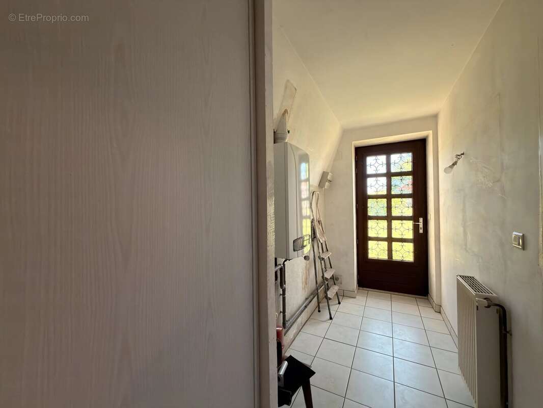 Appartement à TAIZE-AIZIE