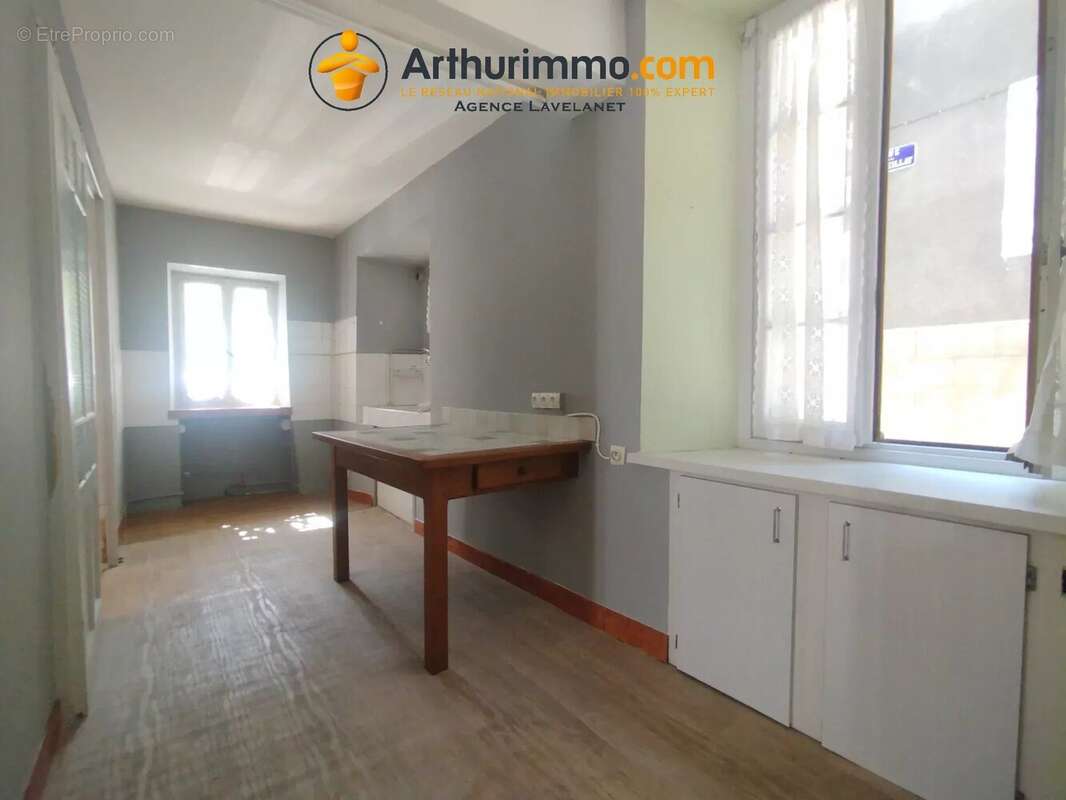 Grande maison de caractere de 105m² avec combles amenageables - photo 4