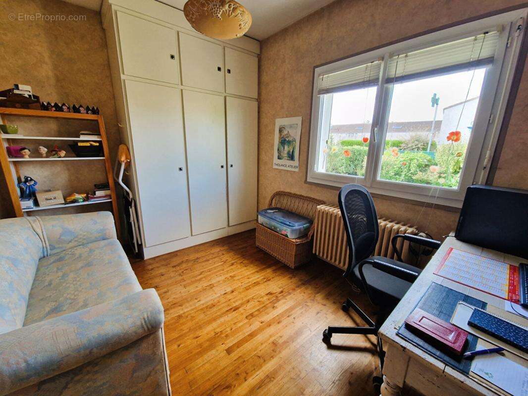 Maison à VOUNEUIL-SOUS-BIARD