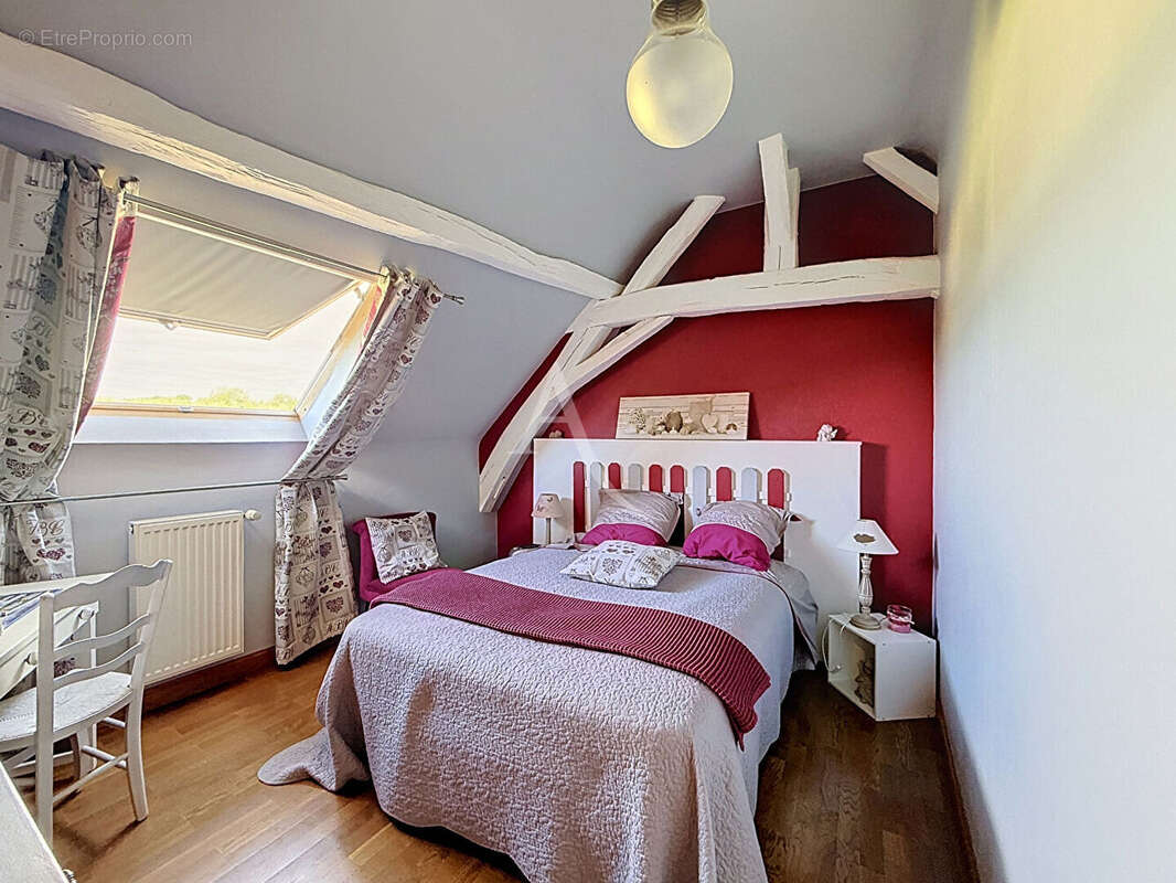 Maison à AVRILLE