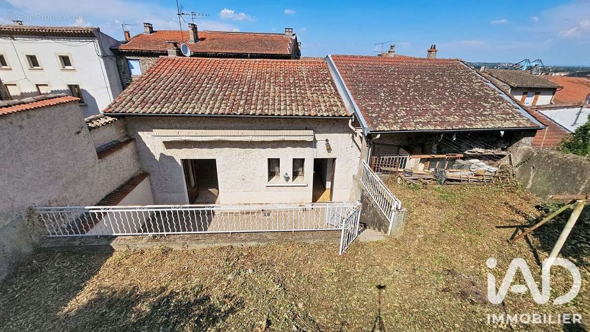 Maison 137 m² à Serrieres  - photo 4