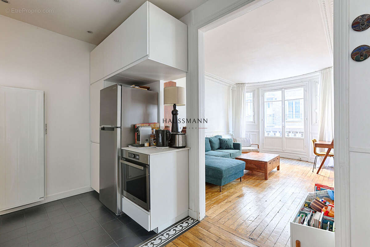 Appartement à PARIS-12E