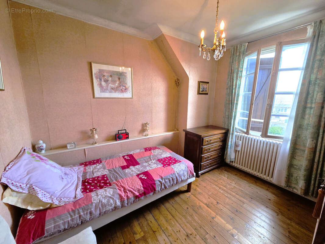 Maison à JUVISY-SUR-ORGE