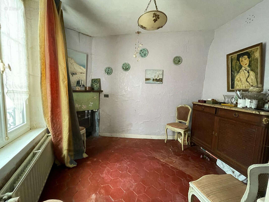 Très grande maison de caractère 6 pieces,167m² avec terrain - photo 7