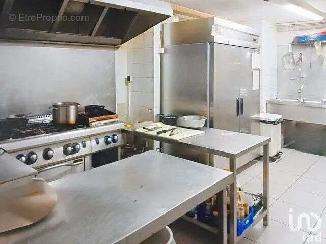 Photo 4 - Commerce à CALMONT