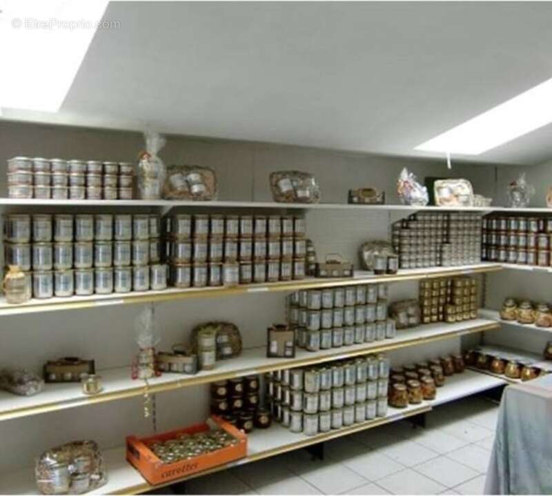 Commerce à CHAVAGNES-EN-PAILLERS