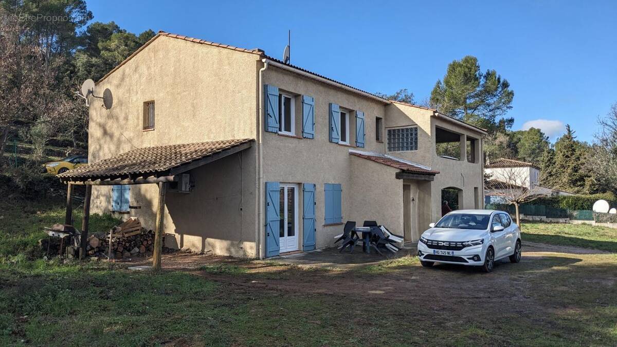 Maison à LORGUES