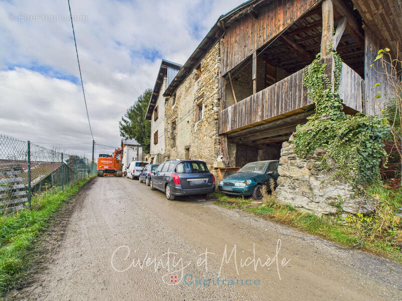 Maison à AITON