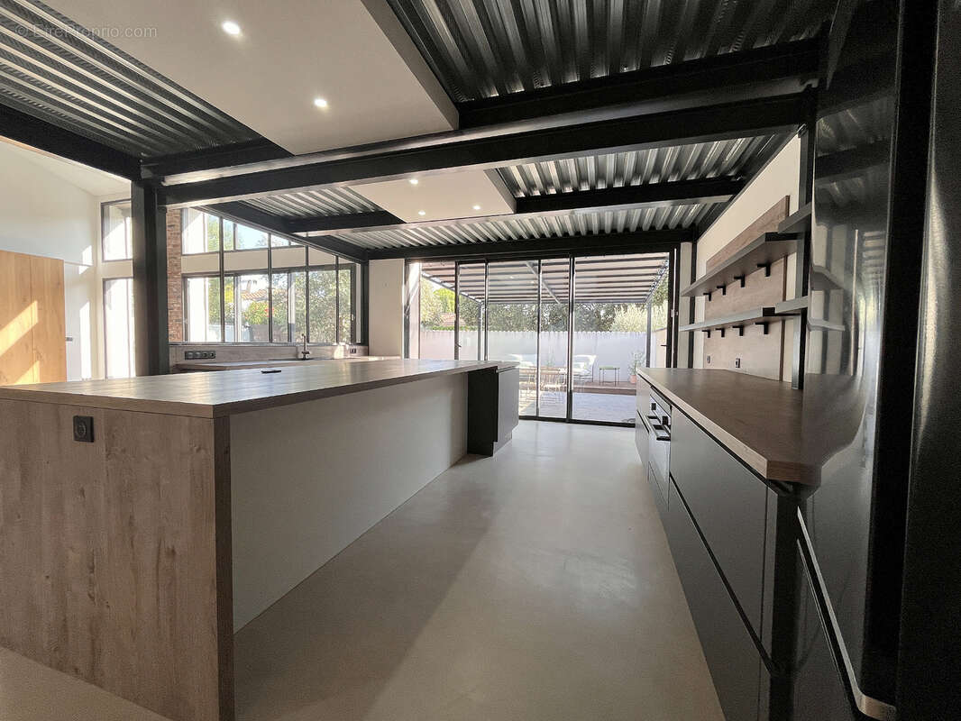 Authentique Loft avec extérieur - photo 11