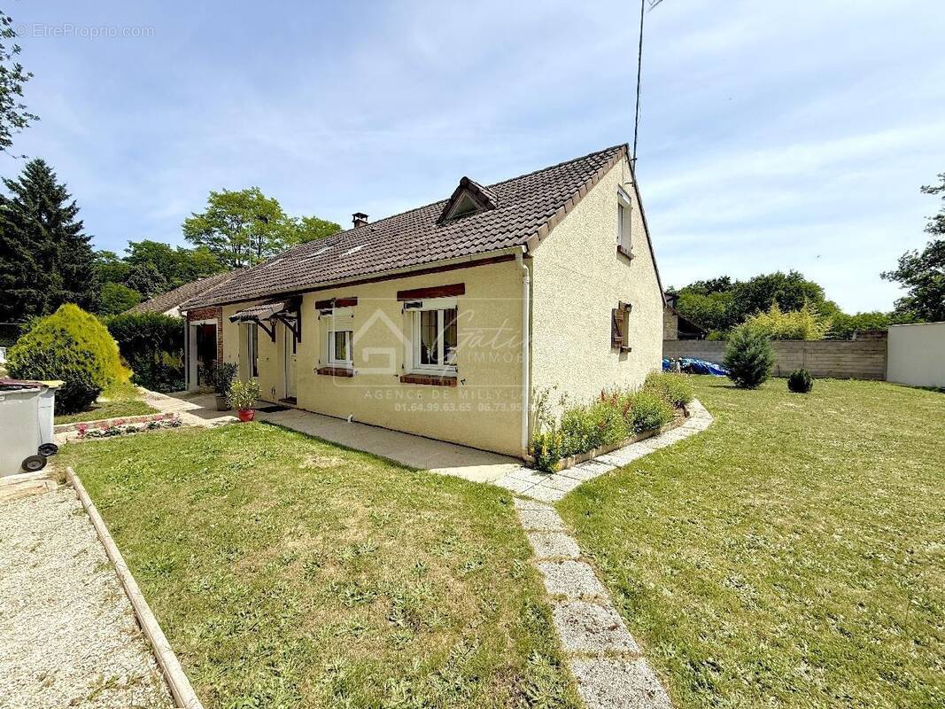 Maison à SOISY-SUR-ECOLE