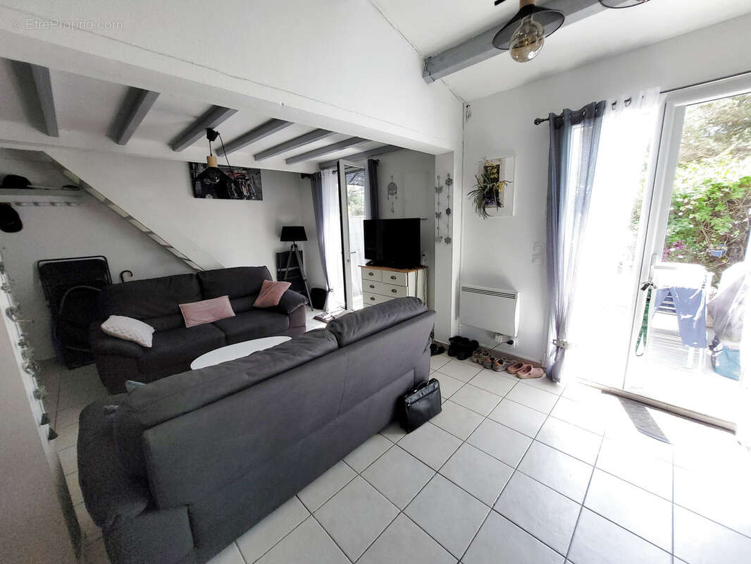 Maison à FLEURY