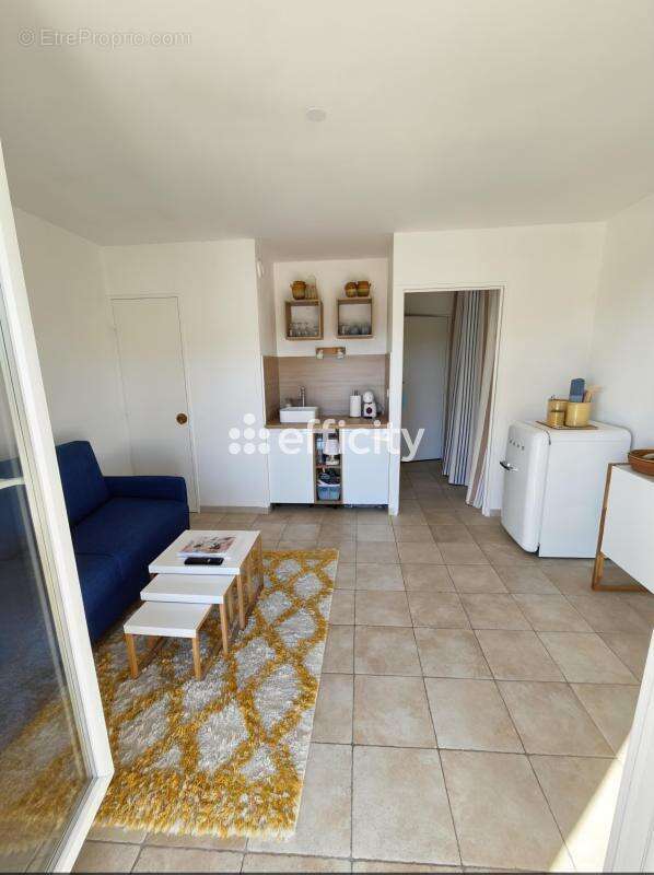 Appartement à LA CROIX-VALMER