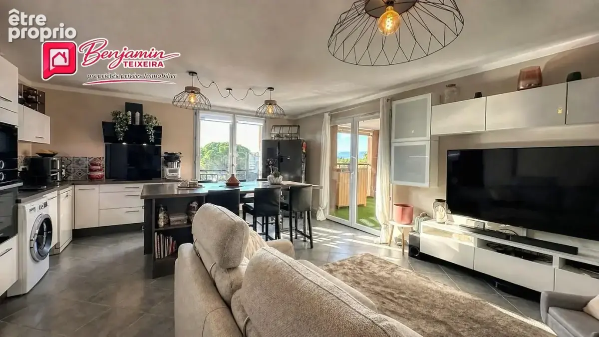 Appartement Roquebrune Sur Argens 3 pièce(s) 67 m2 - photo 2