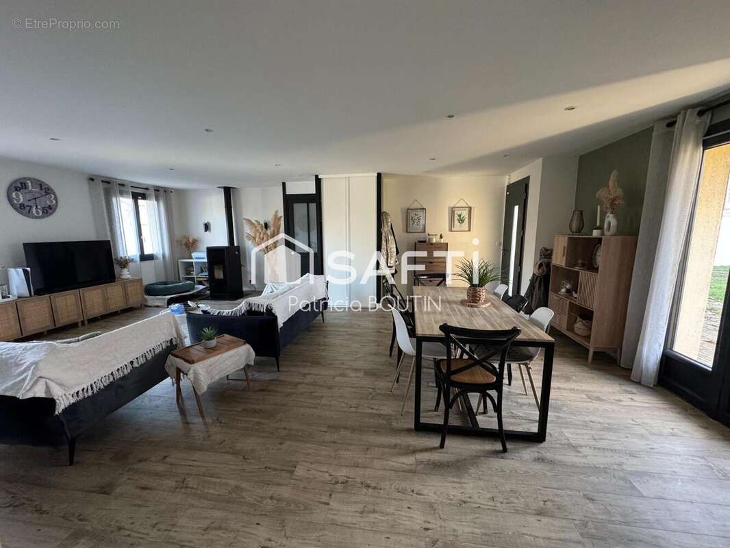 Photo 2 - Maison à NIORT