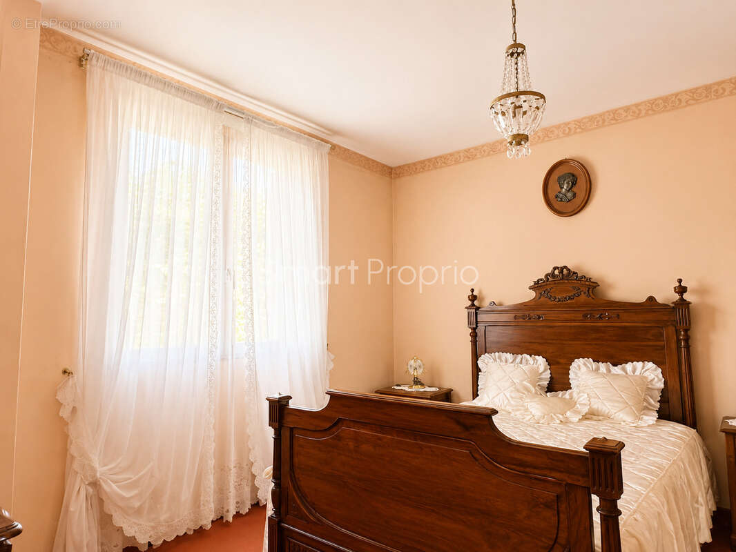 Une maison familiale pleine de potentiel, au cœur de Gournay-sur-Marne - photo 7