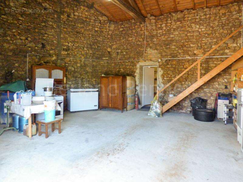 Maison à SAUZE-VAUSSAIS