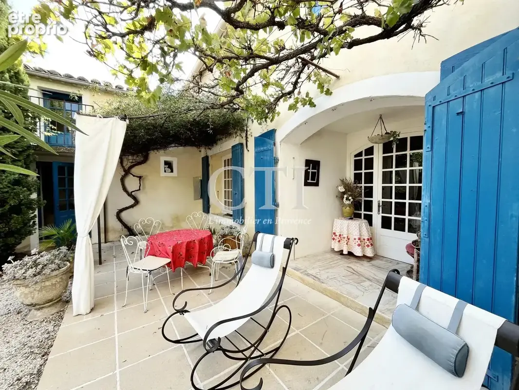 Maison 8 pièces 200 m² à vendre à Visan (84820) - photo 2