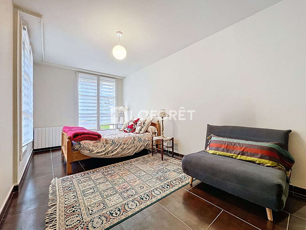 Appartement 136 m² à vendre Centre-ville de Chartres Accès indépendant et ascenseur privatif - photo 2