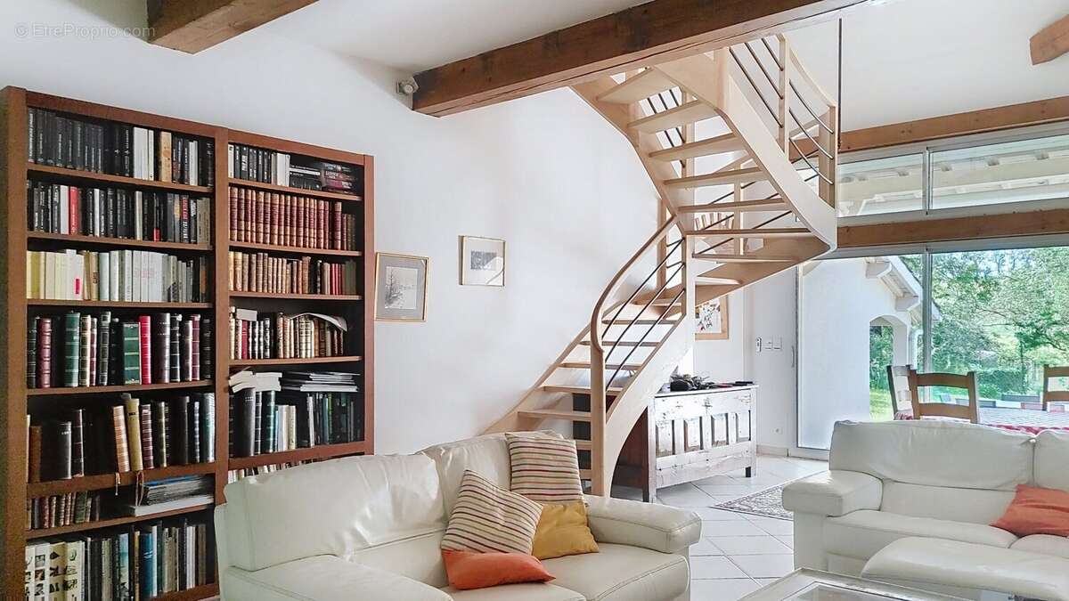 Maison à L'ISLE-JOURDAIN