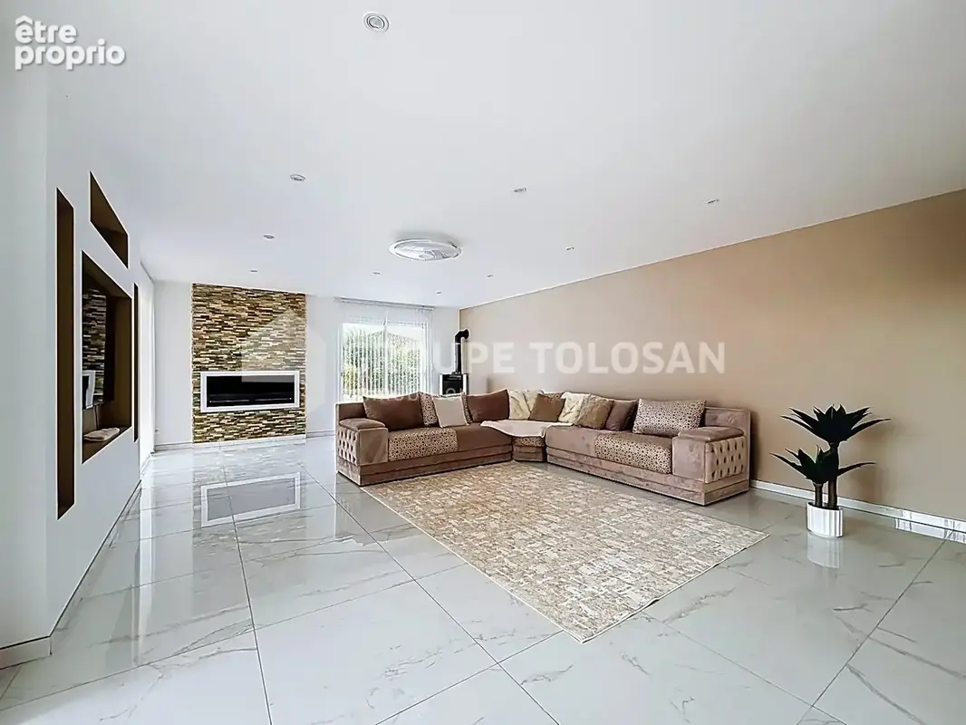 Maison 7 pièces 226 m² à vendre à Lavaur (81500) - photo 4