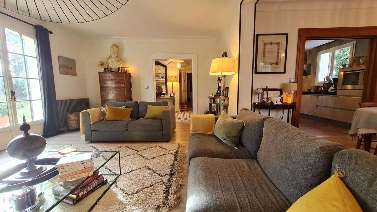 Maison à ROCHEFORT-DU-GARD