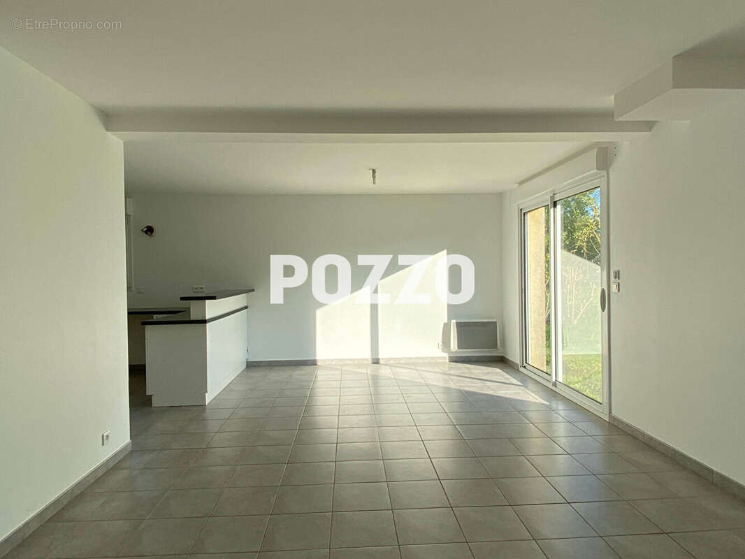 Maison à SAINT-VAAST-LA-HOUGUE