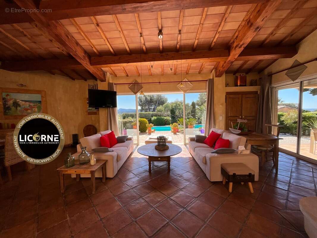 Maison à LA CADIERE-D'AZUR