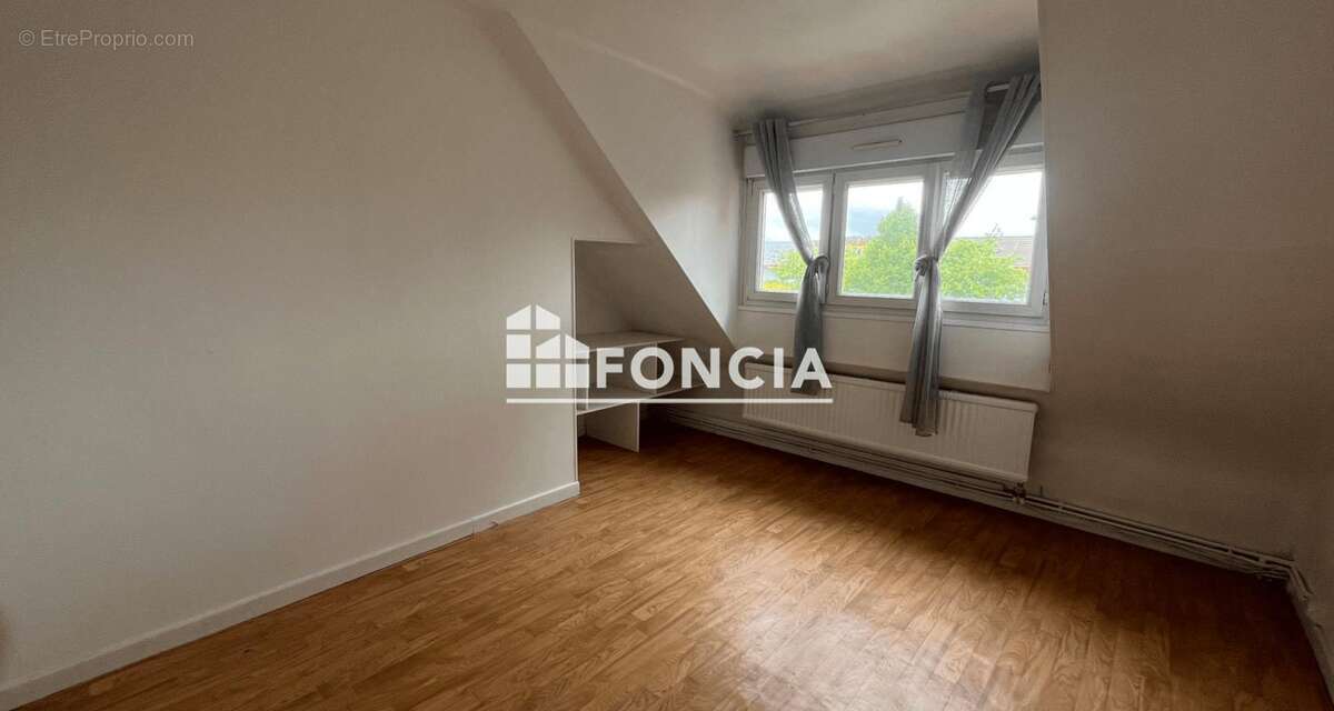 Maison individuelle de 110m2 avec jardin garage et parking - photo 6