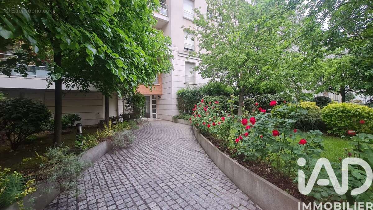 Photo 2 - Appartement à ASNIERES-SUR-SEINE
