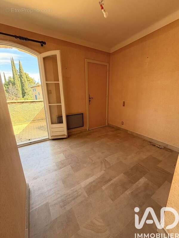 Photo 9 - Maison à VELAUX