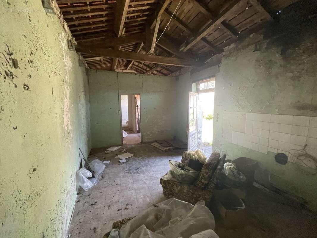 Appartement à TRIAC-LAUTRAIT