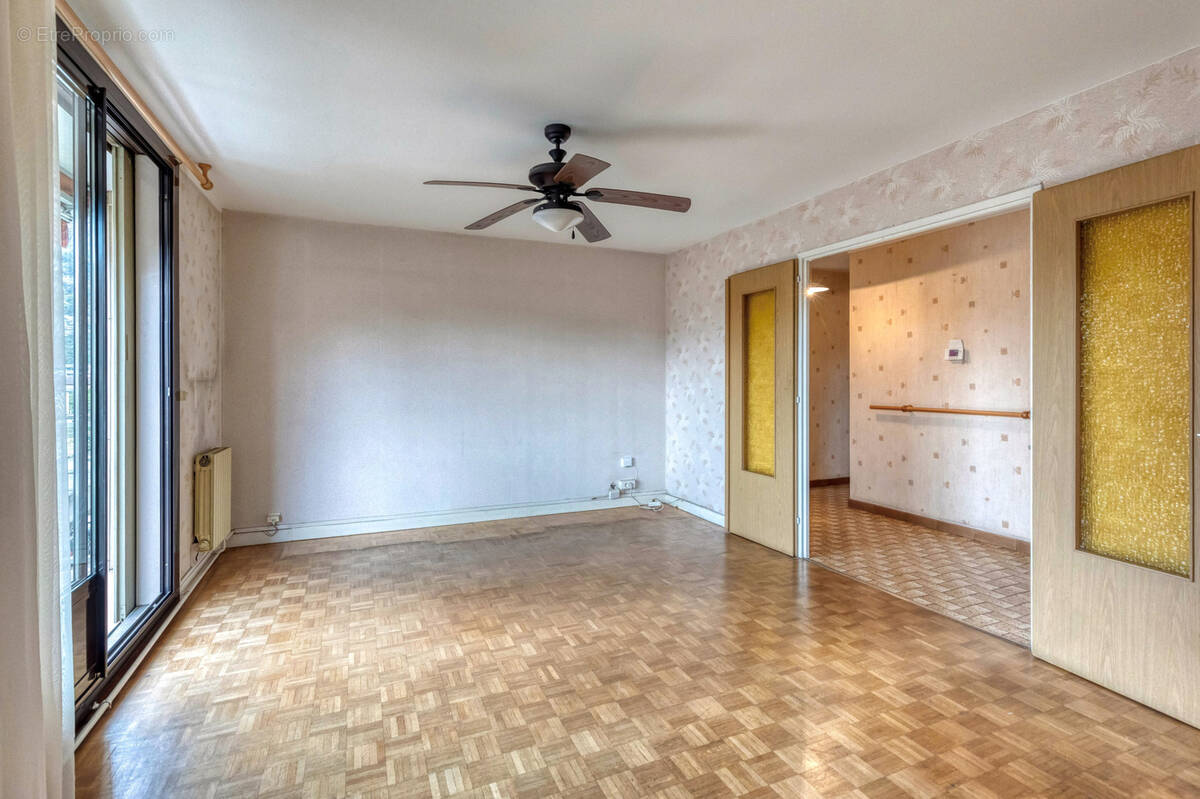 Appartement à ECHIROLLES