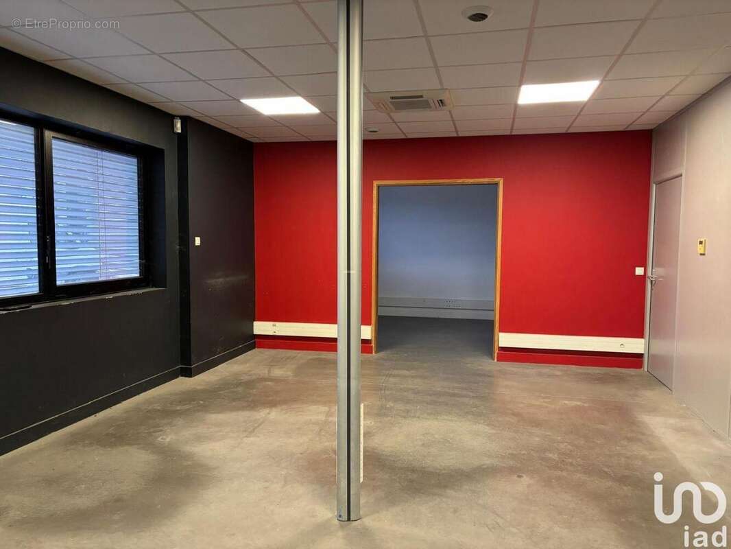 Photo 8 - Commerce à BERD&#039;HUIS