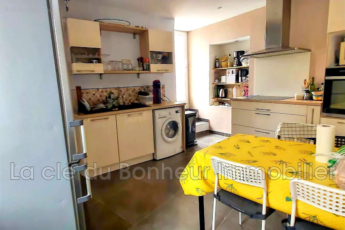 Maison à PUIMOISSON