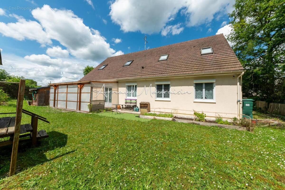 Photo 1 - Maison à ORRY-LA-VILLE