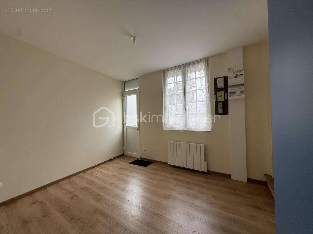 Maison à PONT-L&#039;EVEQUE