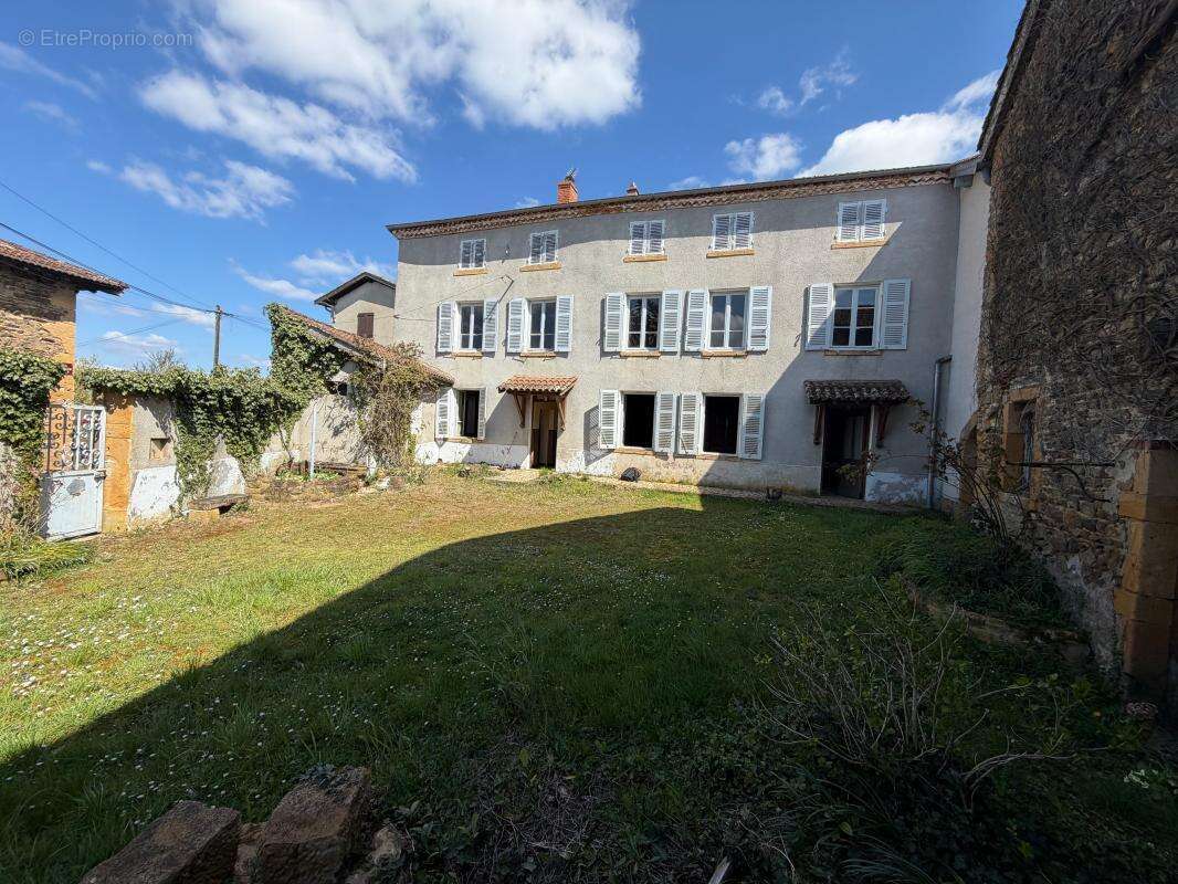 Maison à LEGNY
