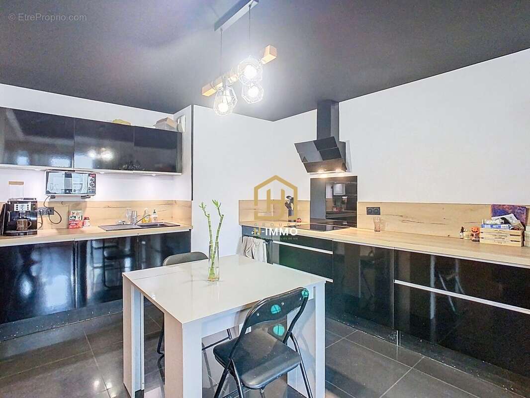 Appartement à ECHIROLLES