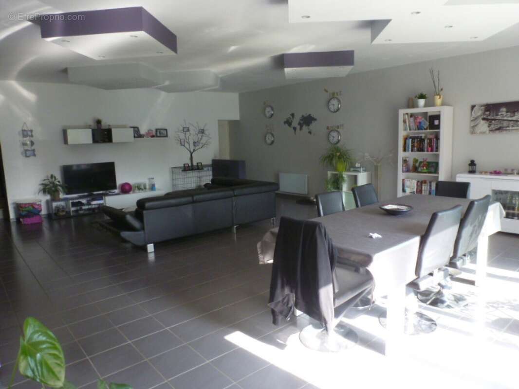 Maison à DELME