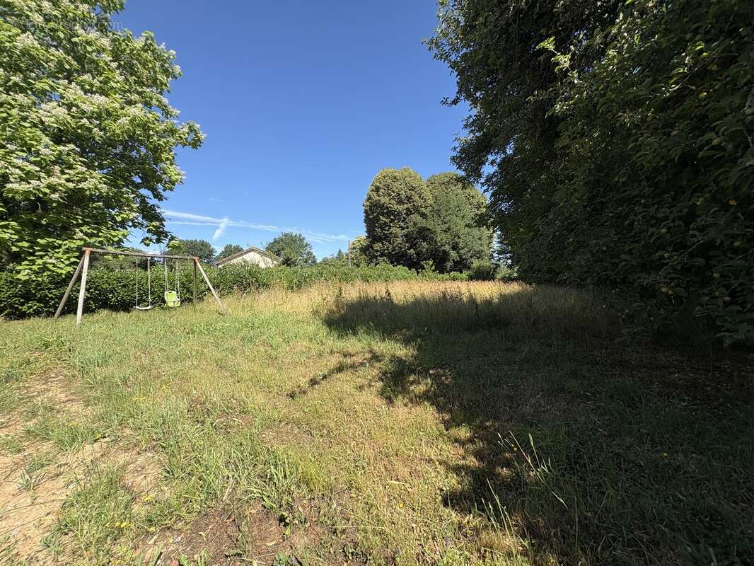 Maison à CHAMPNETERY