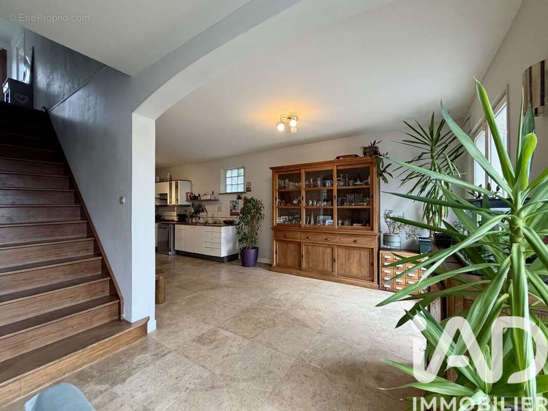 Photo 4 - Maison à JUZIERS