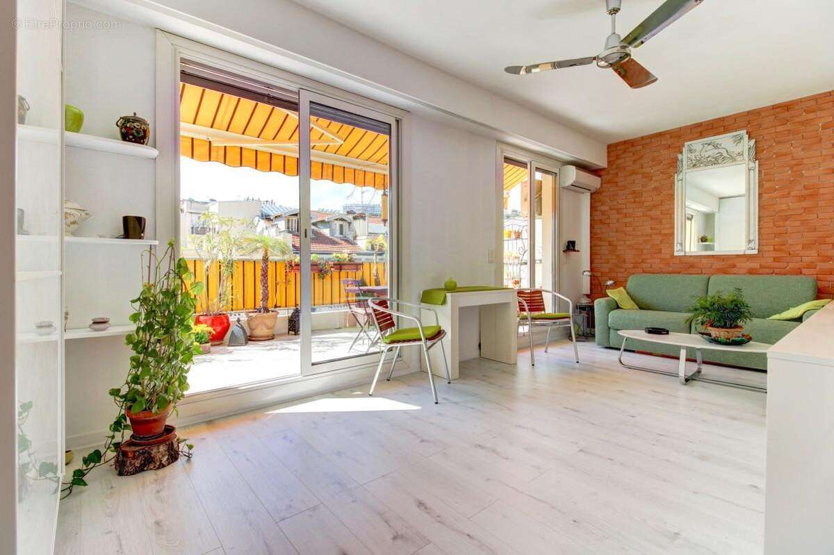 Appartement à NICE