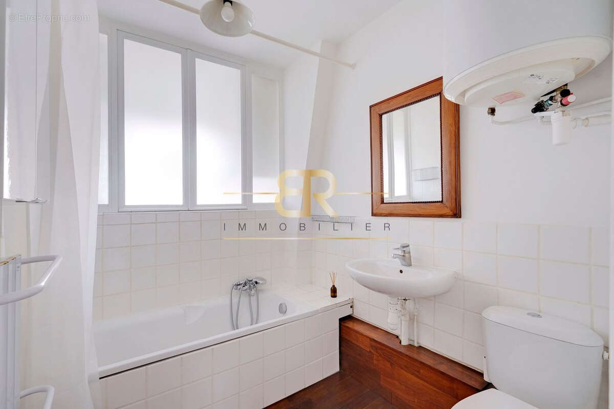 Appartement à PARIS-12E